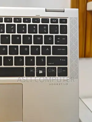 New Laptop HP EliteBook 830 16GB Intel Core i7 SSD 512GB
