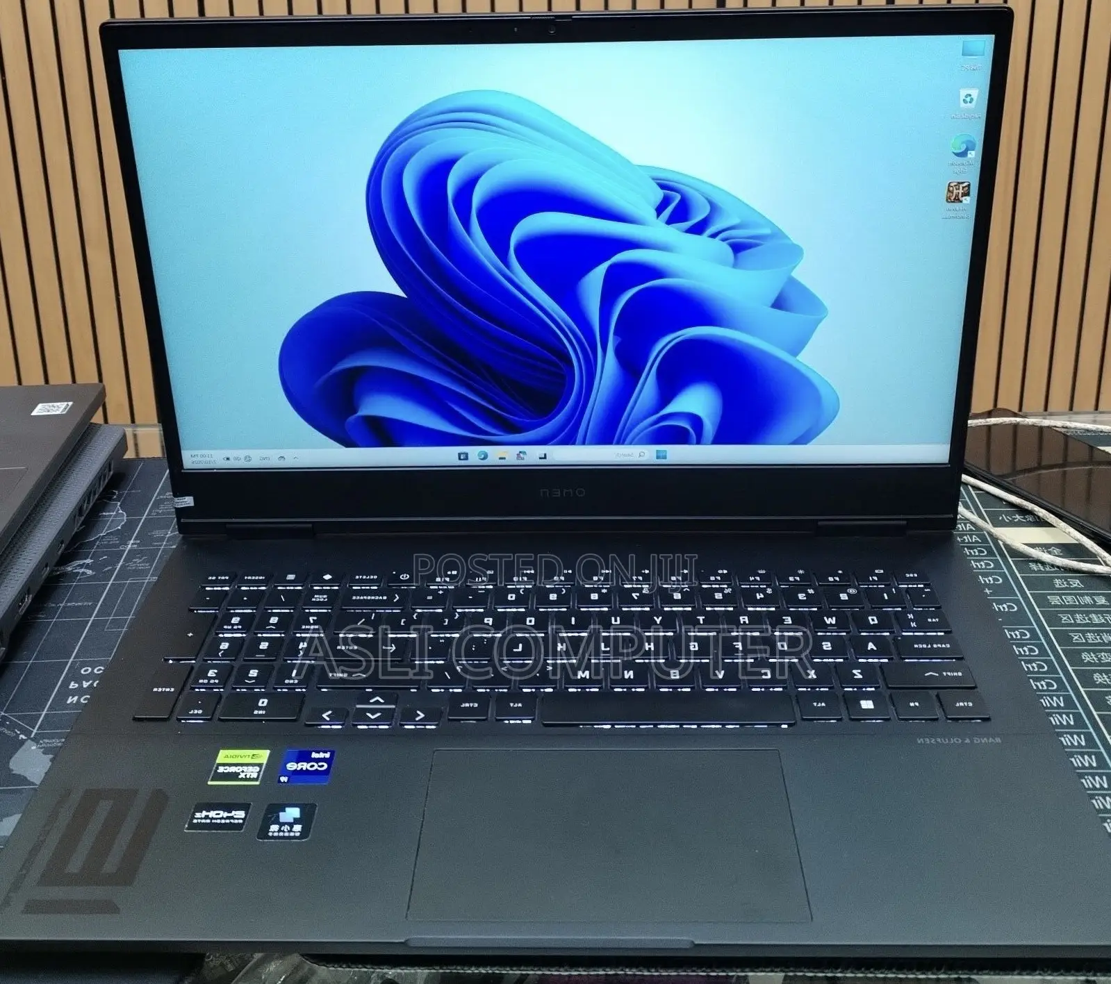 New Laptop HP Omen 16 16GB Intel Core i9 SSD 1T