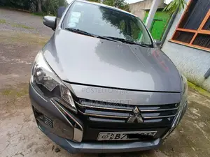 Mitsubishi Attrage 2021 Gray