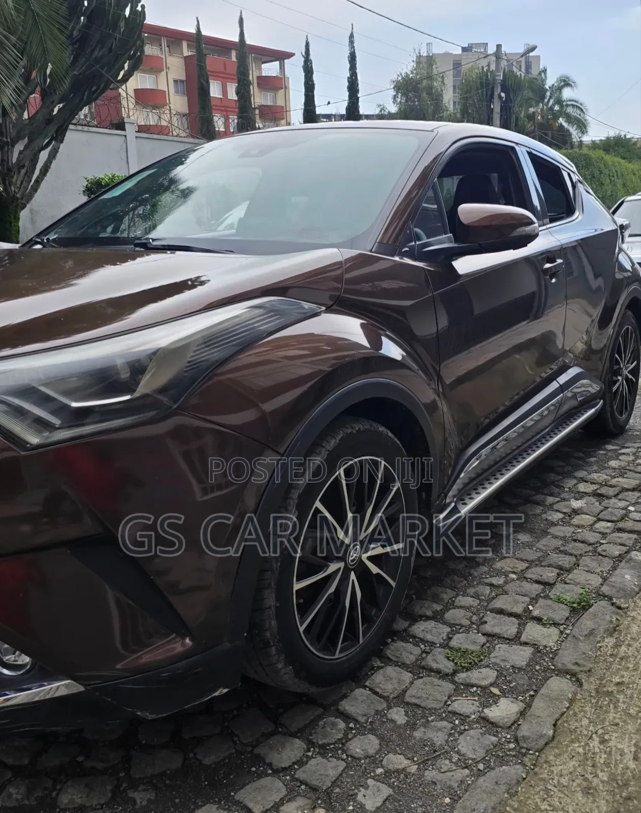 Toyota C-HR 2017 Brown