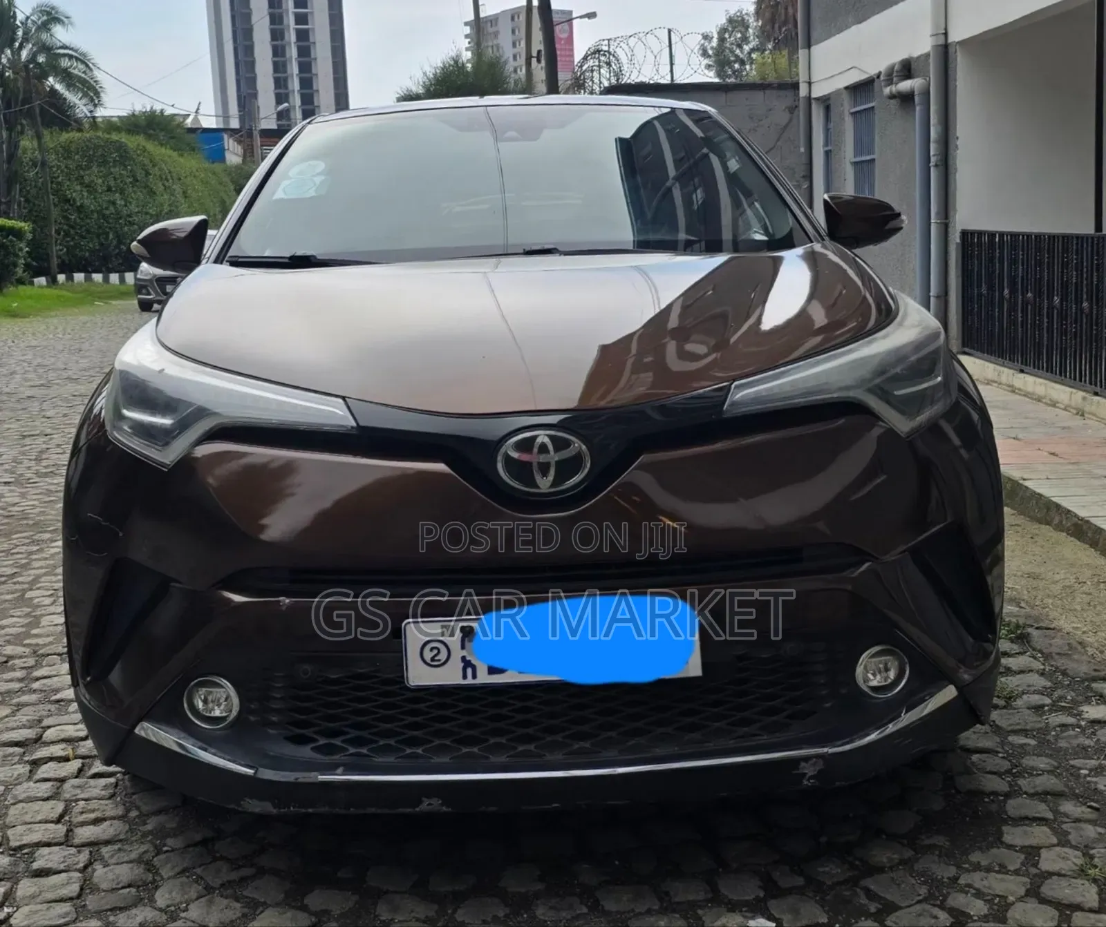 Toyota C-HR 2017 Brown