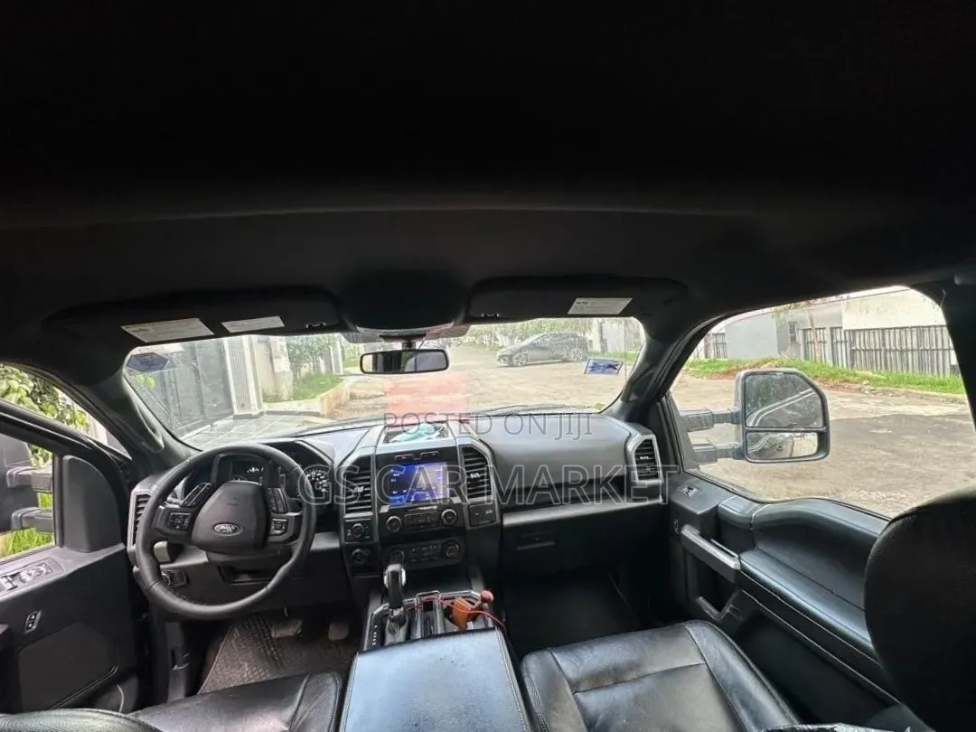 Ford F-150 2021 Black