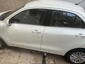 Suzuki Dzire 2022 White