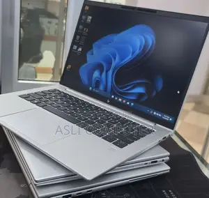 New Laptop HP EliteBook 840 G10 16GB Intel Core i7 SSD 512GB