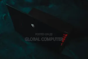 New Laptop Asus ROG Strix G18 32GB Intel Core i9 SSD 1T