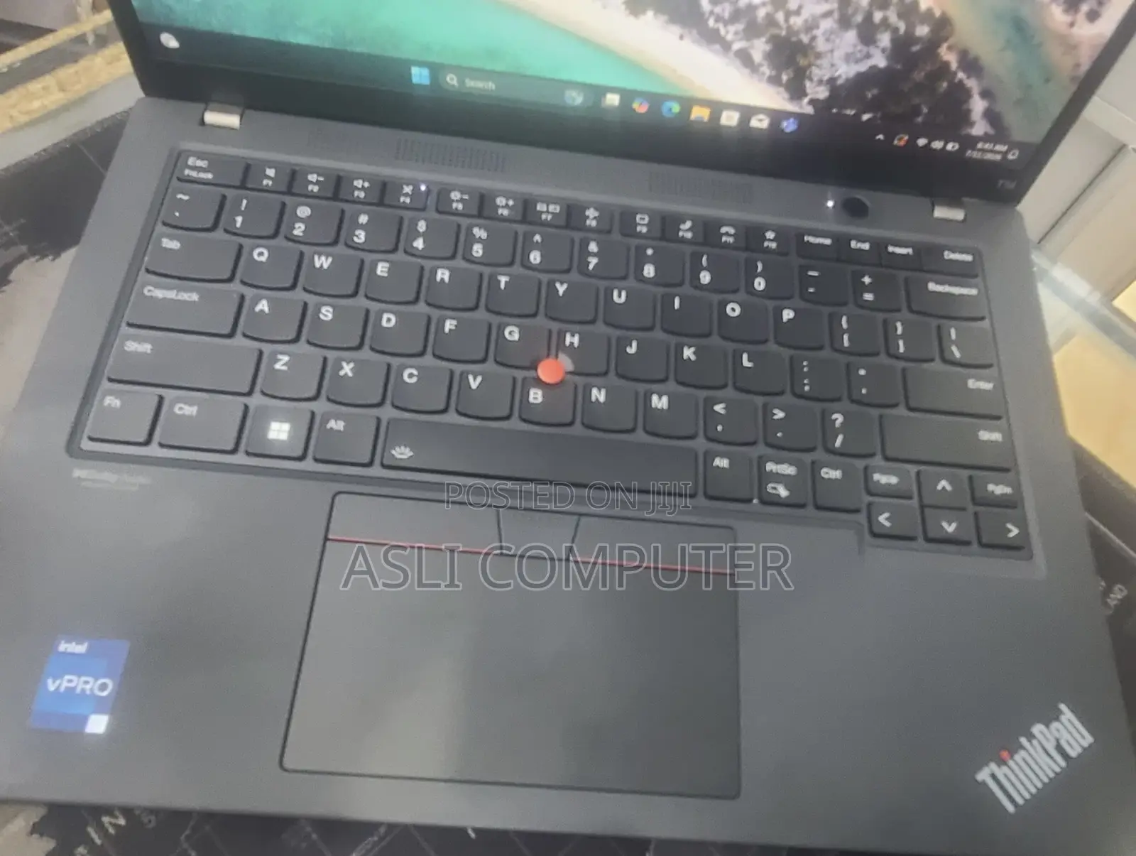 New Laptop Lenovo ThinkPad T14 16GB Intel Core i7 SSD 512GB