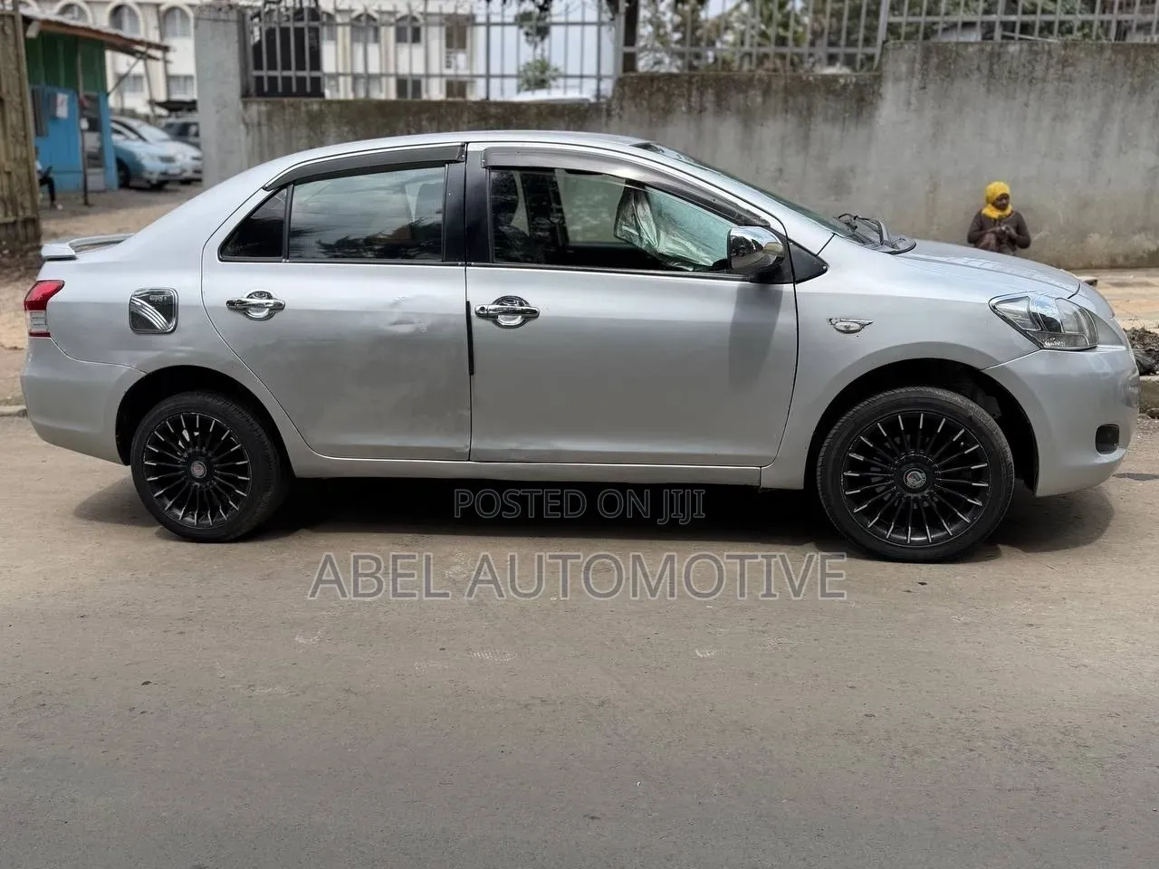 Toyota Belta 2007 Silver