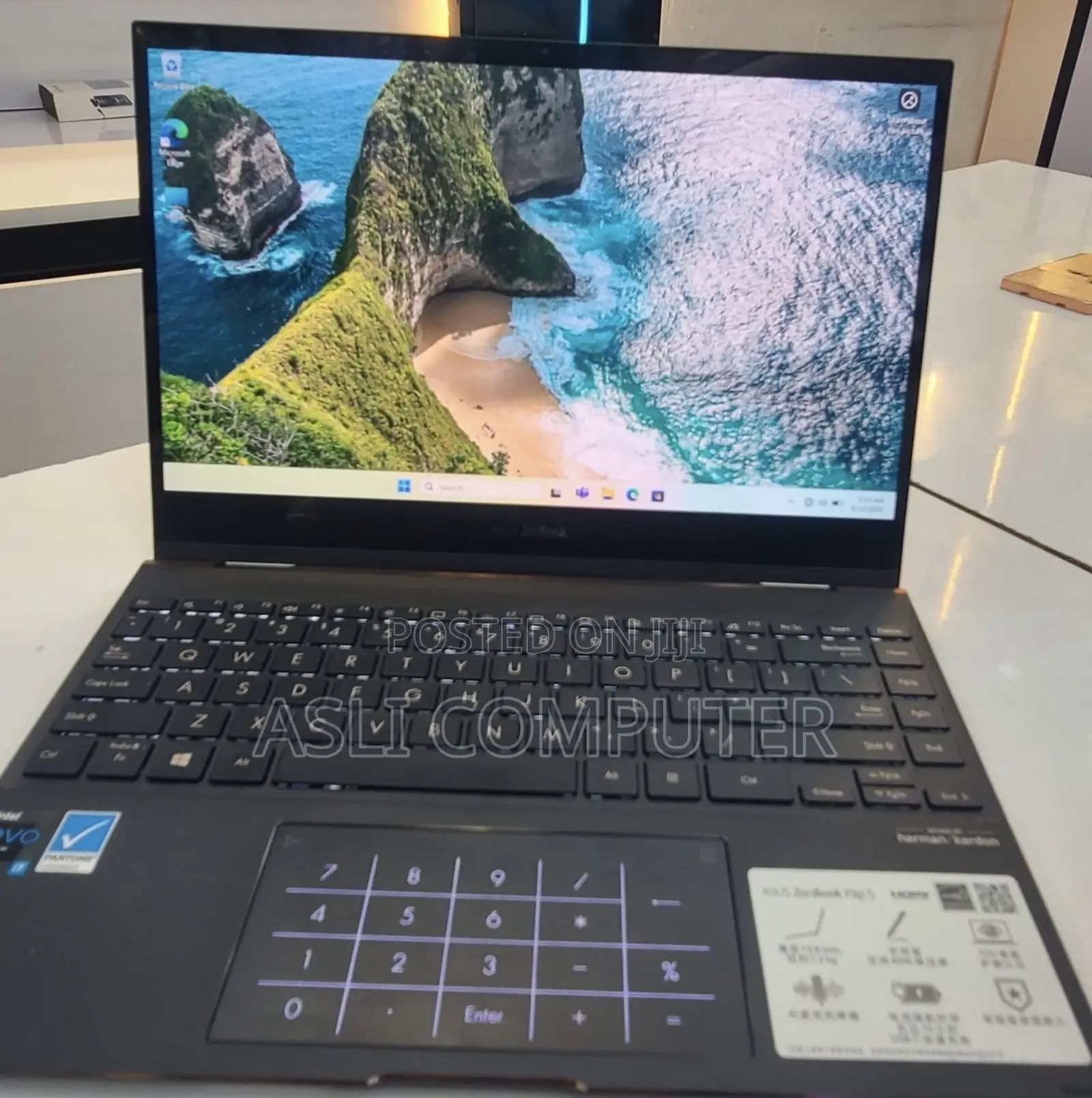 New Laptop Asus Zenbook 14 16GB Intel Core i7 SSD 512GB