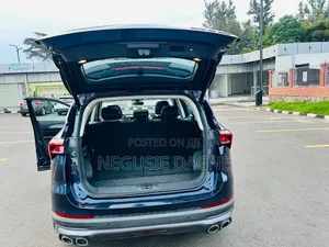 Toyota RAV4 2022 Black