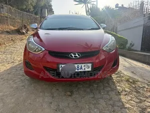 Hyundai Elantra 2012 Red
