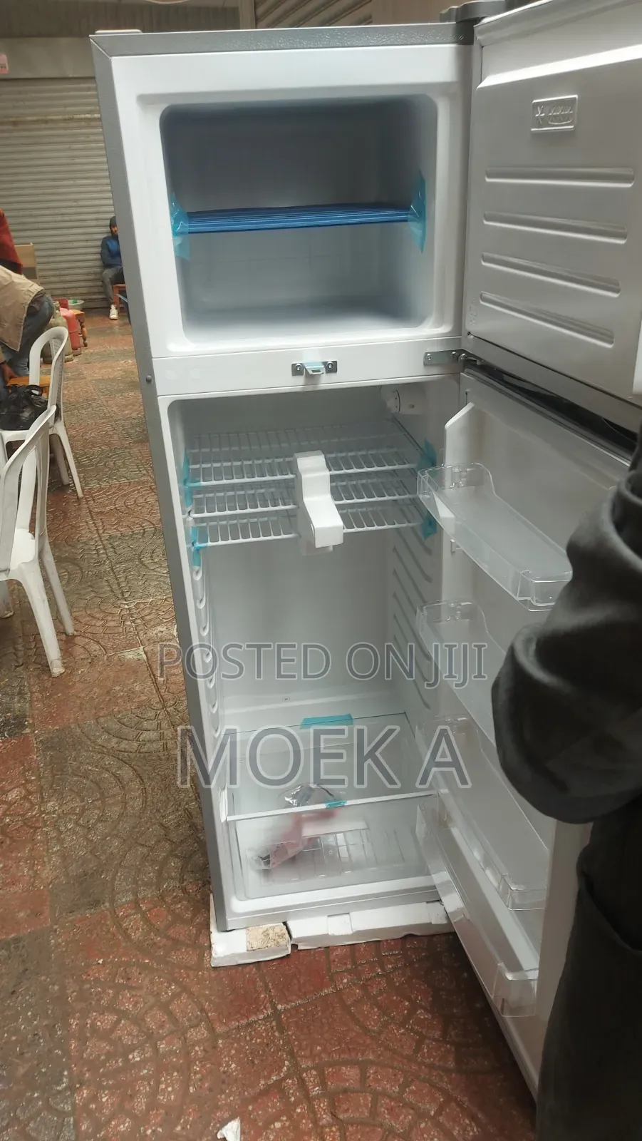 Victory 410 Refrigerator