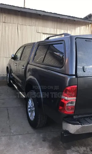 Toyota Hilux 2014