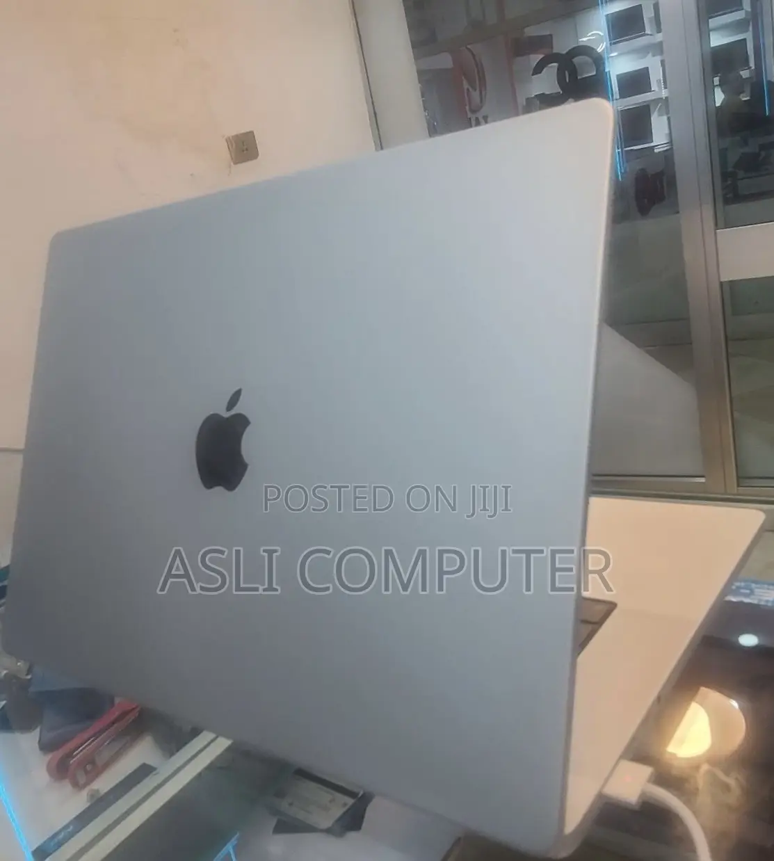 New Laptop Apple MacBook Pro 2021 M1 Max 32GB Apple M1 Max SSD 1T