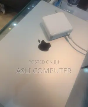 New Laptop Apple MacBook Pro 2021 M1 Max 32GB Apple M1 Max SSD 1T