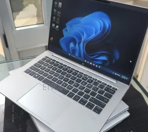 New Laptop HP EliteBook 840 G10 16GB Intel Core i7 SSD 512GB