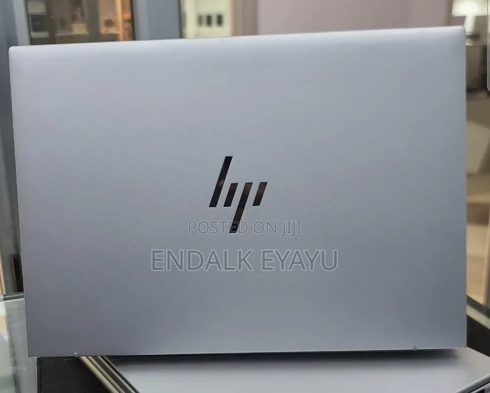 New Laptop HP EliteBook 840 G10 16GB Intel Core i7 SSD 512GB
