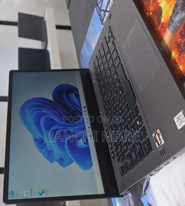 New Laptop Asus ROG Zephyrus G14 16GB AMD Ryzen 7 SSD 512GB