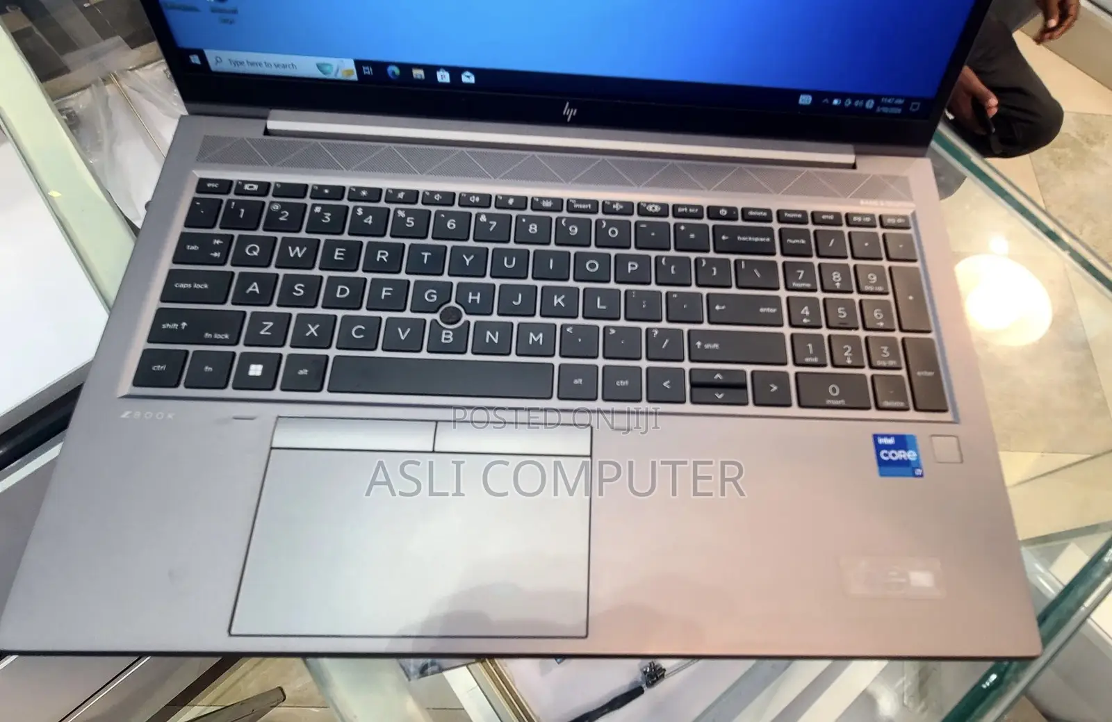 New Laptop HP ZBook 15 16GB Intel Core i7 SSD 512GB