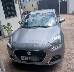 Suzuki Dzire 2022 Silver