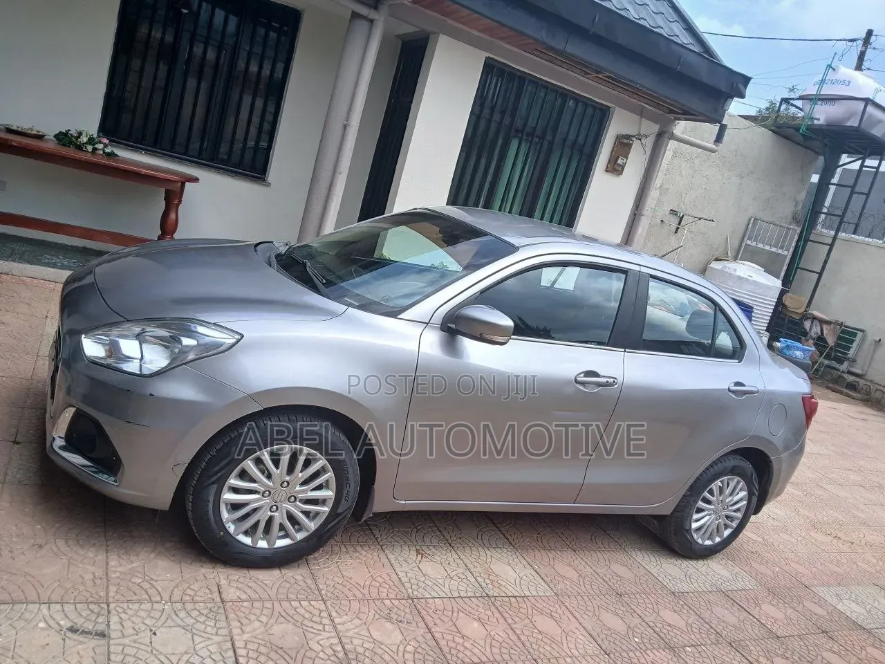 Suzuki Dzire 2022 Silver