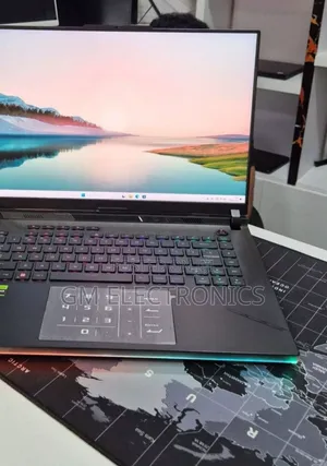 New Laptop Asus ROG Strix G15 32GB Intel Core i9 SSD 2T