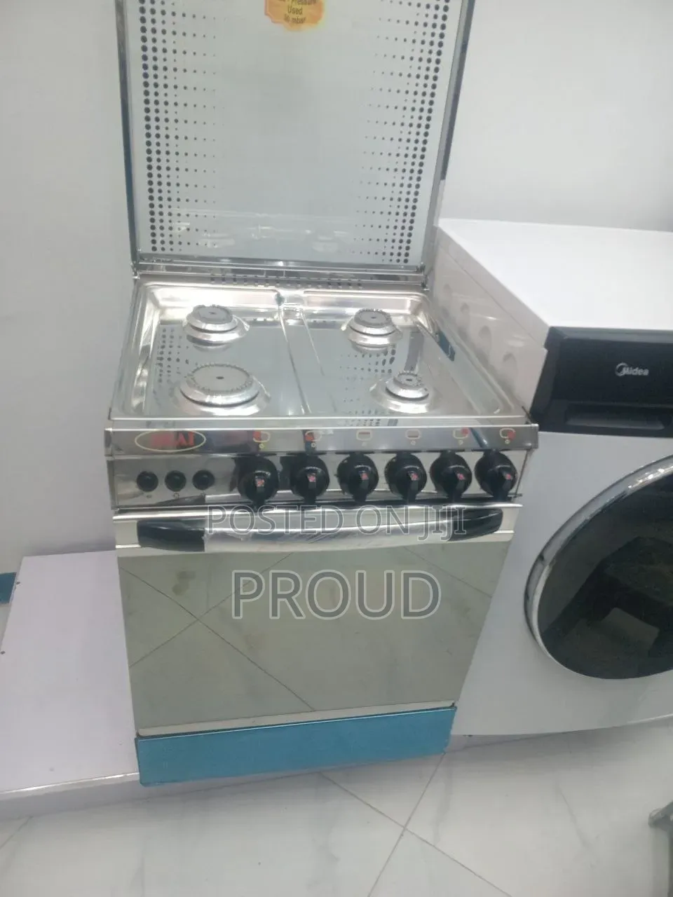 4 Gas Oven