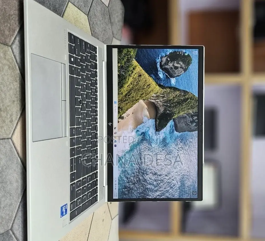New Laptop HP EliteBook 850 G8 16GB Intel Core i7 SSD 512GB