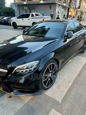 Mercedes-Benz C200 2020 Black