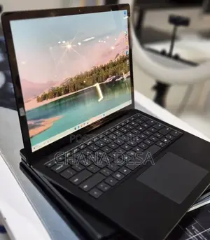 New Laptop Microsoft Surface Laptop 3 16GB Intel Core i5 SSD 256GB