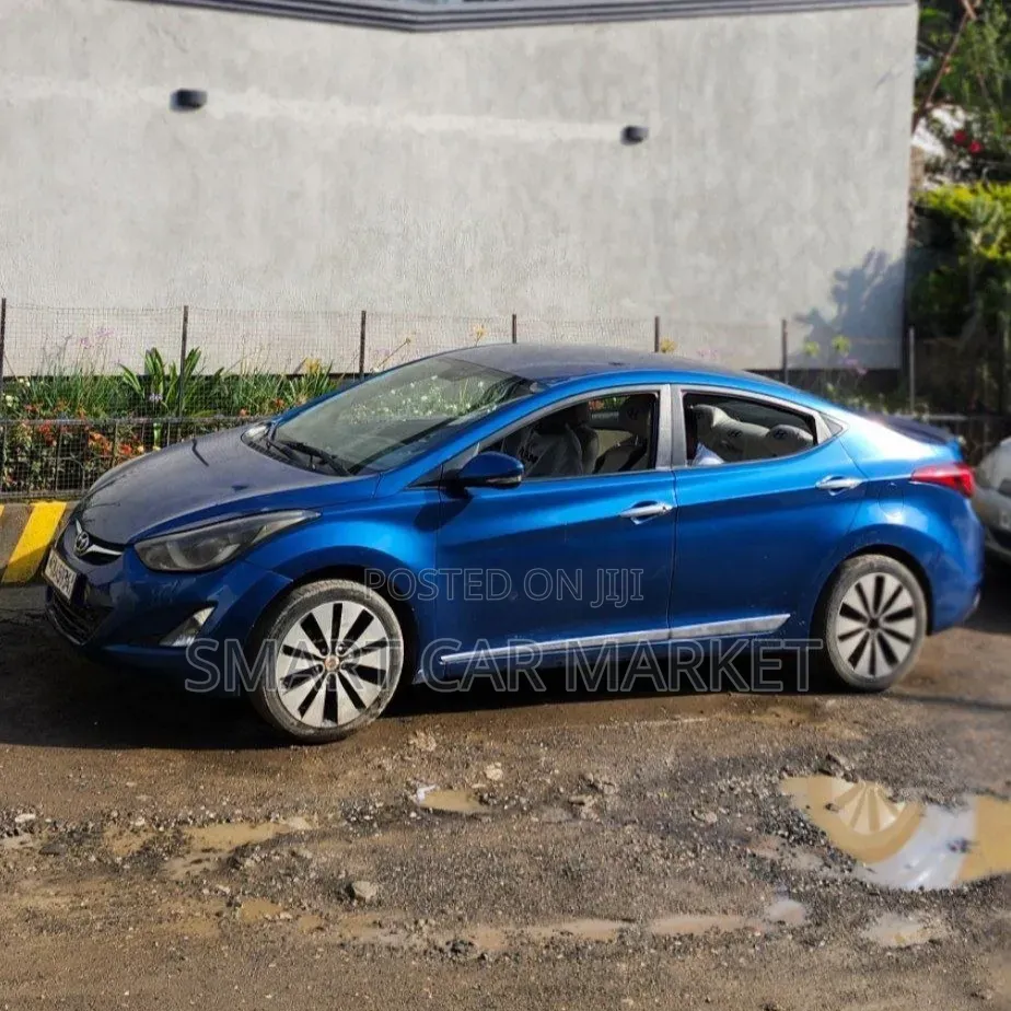 Hyundai Avante 2015 Gray