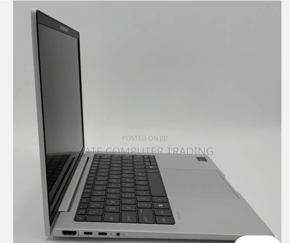 New Laptop HP EliteBook 830 G9 16GB Intel Core i5 SSD 512GB