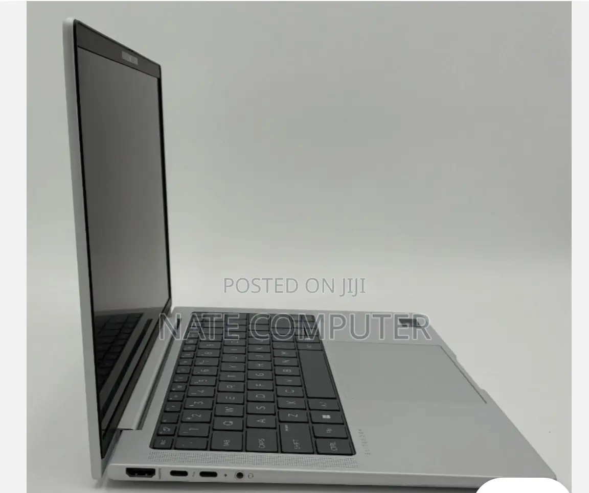 New Laptop HP EliteBook 830 G9 16GB Intel Core i5 SSD 512GB