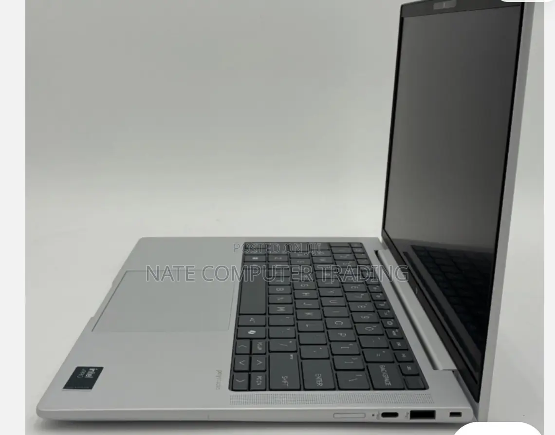 New Laptop HP EliteBook 830 G9 16GB Intel Core i5 SSD 512GB