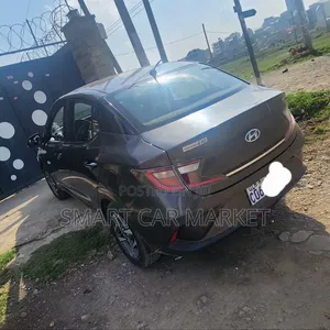 Hyundai I10 2021 Brown