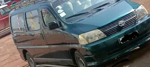 Toyota HiAce 2007 Grey