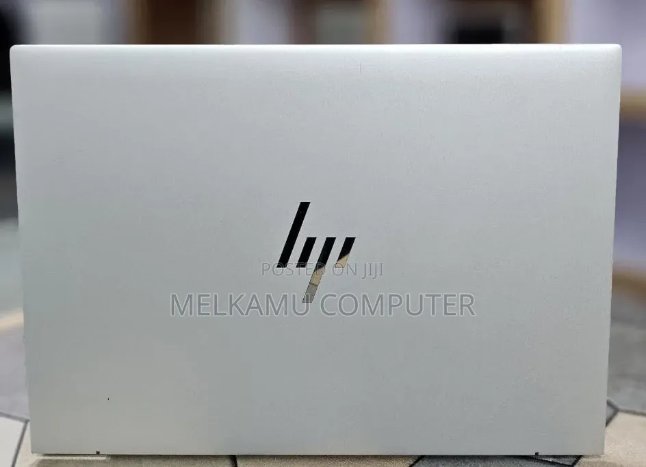 New Laptop HP EliteBook 830 G9 16GB Intel Core i5 SSD 512GB