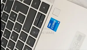 New Laptop HP EliteBook 830 G9 16GB Intel Core i5 SSD 512GB