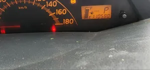 Toyota Vitz 1.0 FWD 5dr 2010 Silver