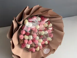 Chocolate Covered Strawberries Packed in a Very Unique Way