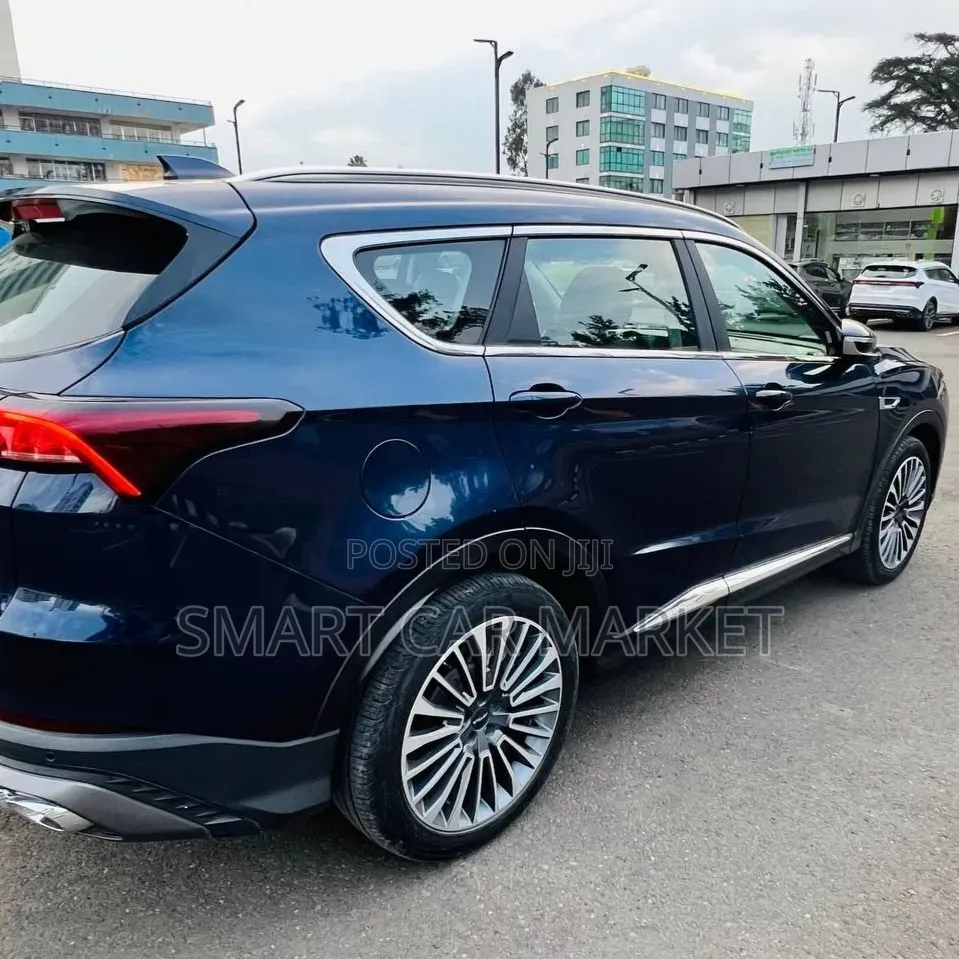 Jetour X70 1.5 7-Seater FWD 2022 Purple