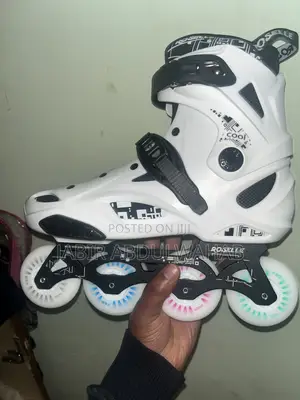 Skate Eline