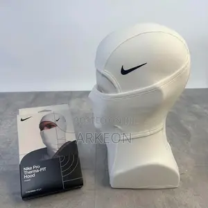 Nike Pro Therma-Fit Hood