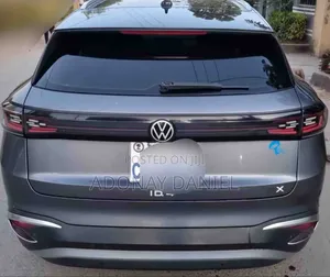 Volkswagen ID.4 2022 Gray