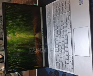 New Laptop HP Pavilion 15 16GB Intel Core i5 SSD 256GB