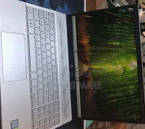 New Laptop HP Pavilion 15 16GB Intel Core i5 SSD 256GB