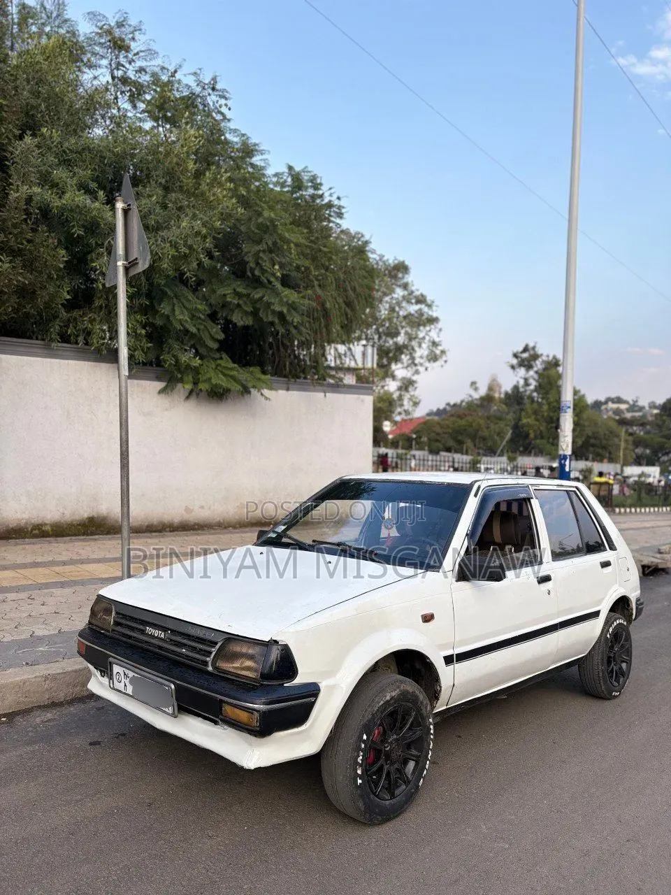 Toyota Corolla 1985 White