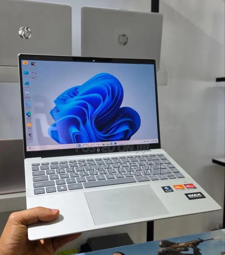 New Laptop HP 16GB AMD Ryzen 7 SSD 1T