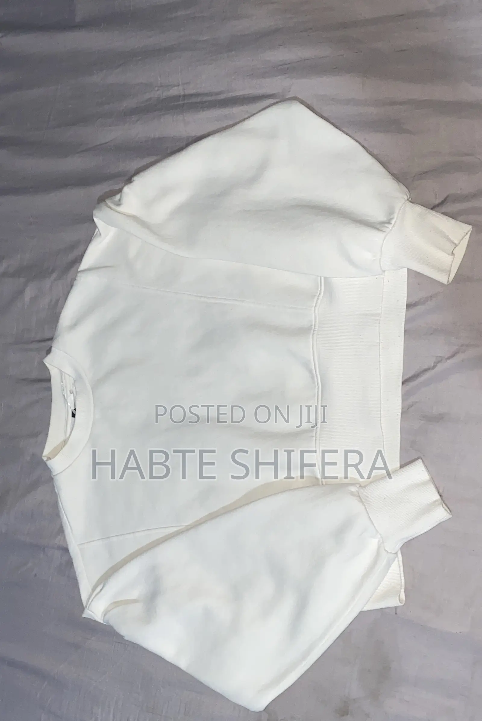 Women’s White Fleece Tracksuit Set | 2-Piece Sweatshirt Jogger