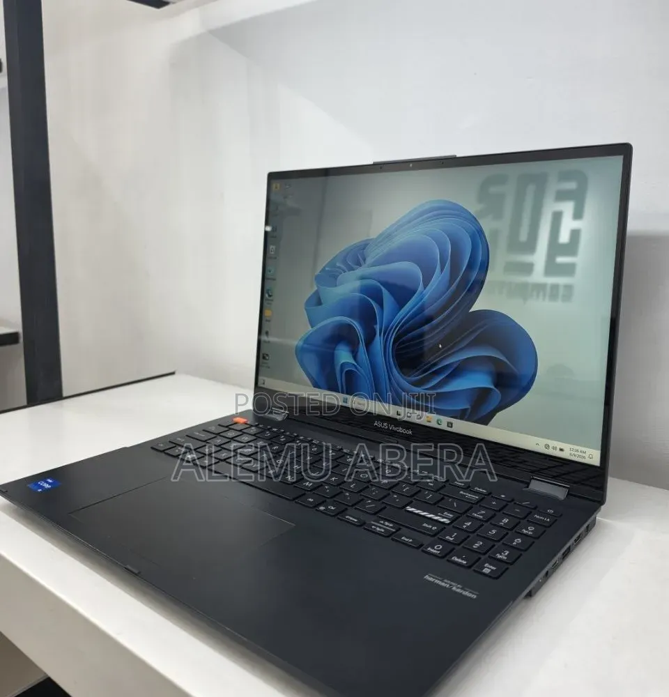 New Laptop Asus Vivobook 15 16GB Intel Core i5 SSD 512GB