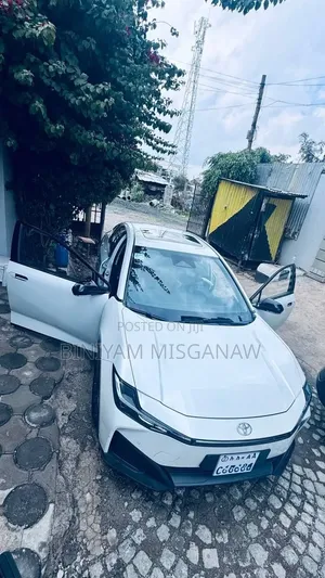 Toyota bZ3 2024 White